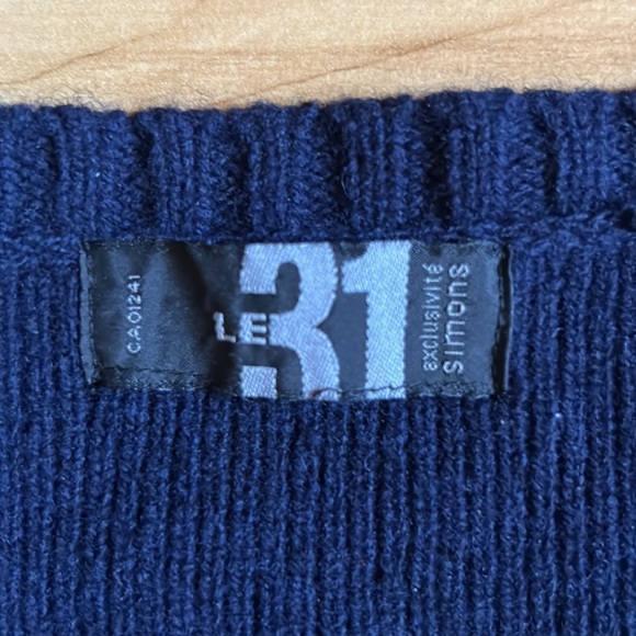 Simons plaid wool vest - Picture 2 of 3